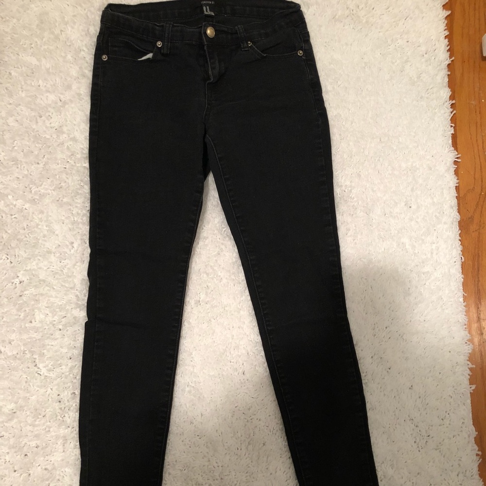 black skinny jeans